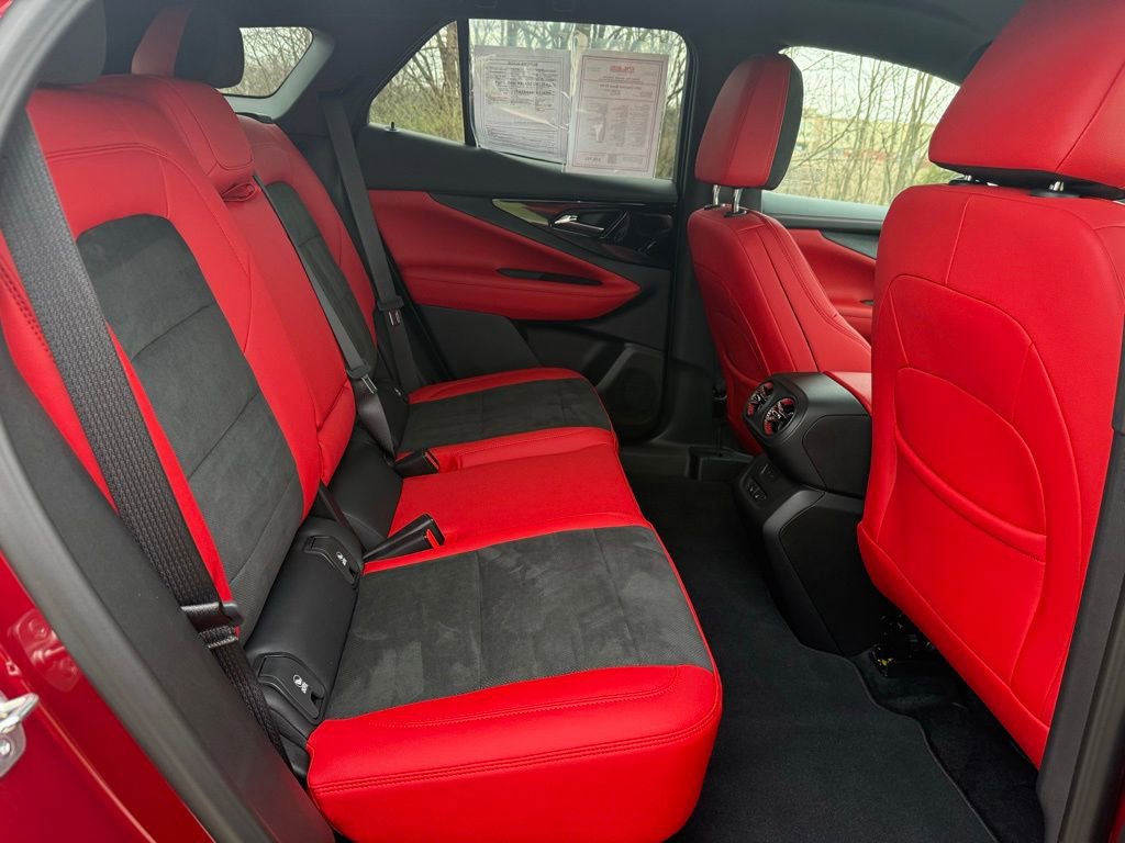 Used 2024 Chevrolet Blazer EV RS image 16