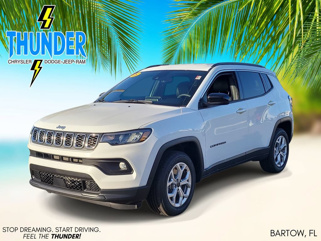 Certified 2025 Jeep Compass Latitude AWD/4WD image 2