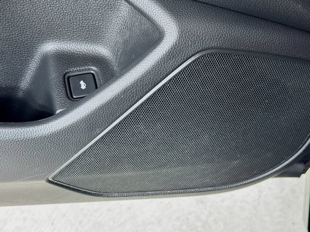 Used 2018 Honda Accord Touring image 22
