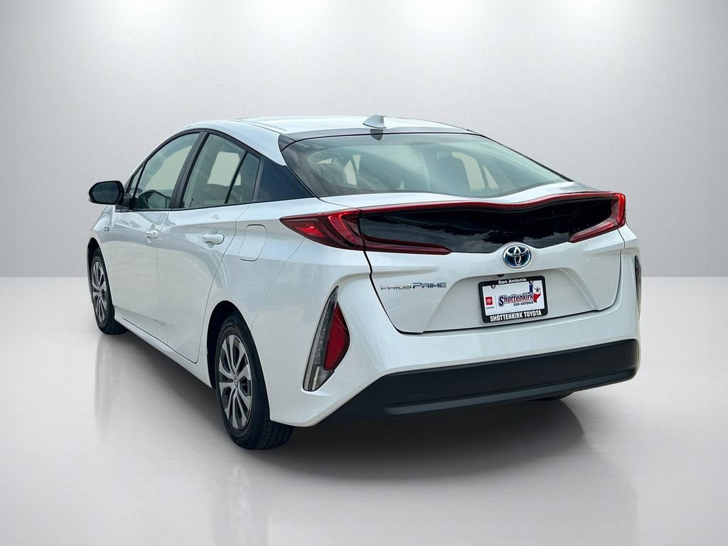 Used 2022 Toyota Prius Prime LE FWD image 7