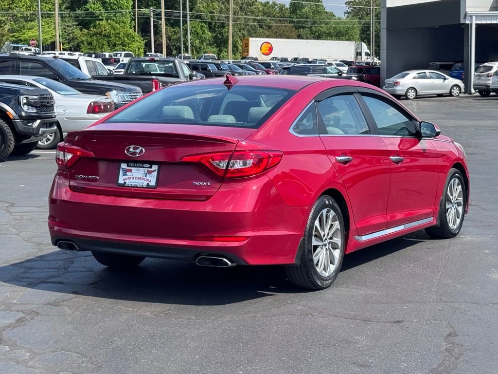 Used 2017 Hyundai Sonata Sport w/ Value Edition Package 02 FWD image 16