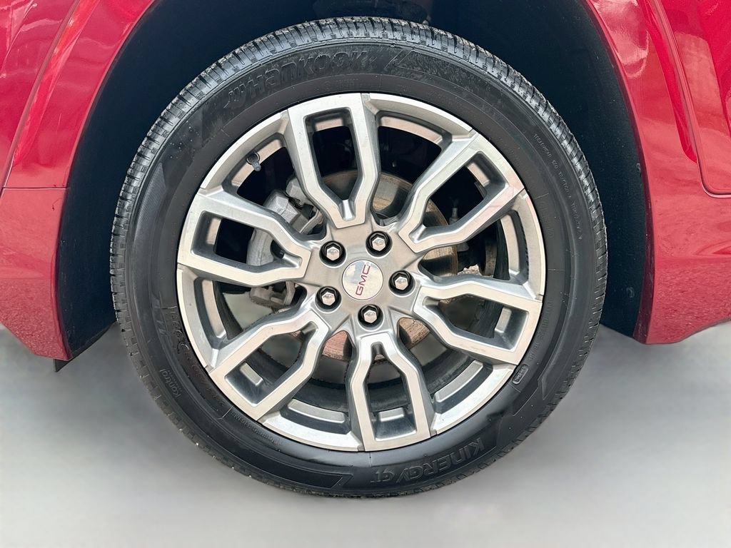 Used 2024 GMC Terrain Denali AWD/4WD image 32