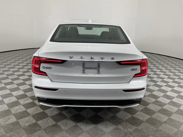 Used 2024 Volvo S60 B5 Plus image 5