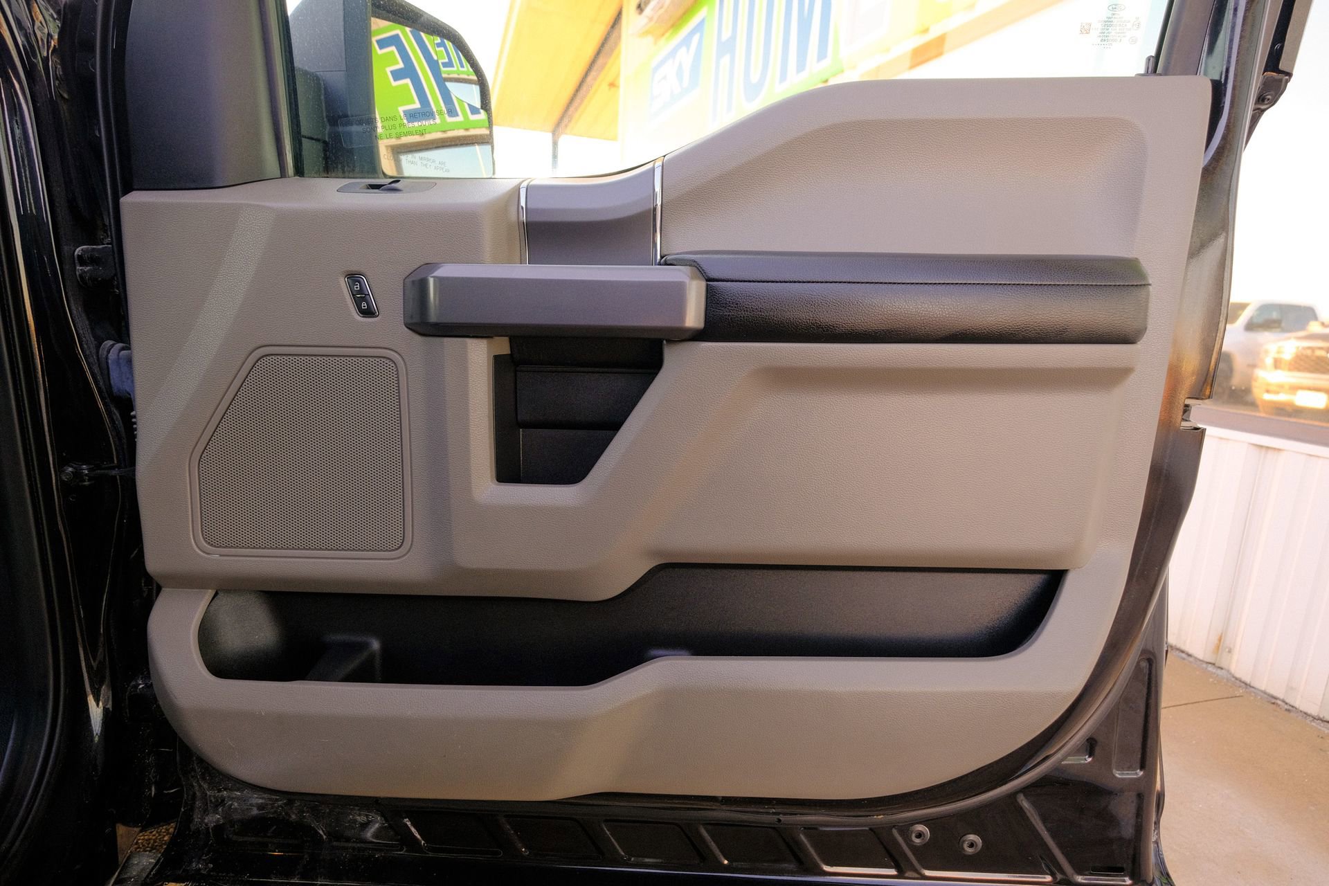 Used 2020 Ford F150 XLT w/ XTR Package image 14