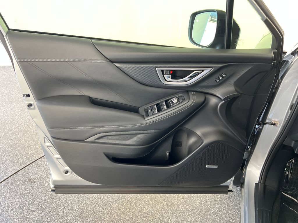 Used 2021 Subaru Forester Touring w/ Popular Package #2 image 12