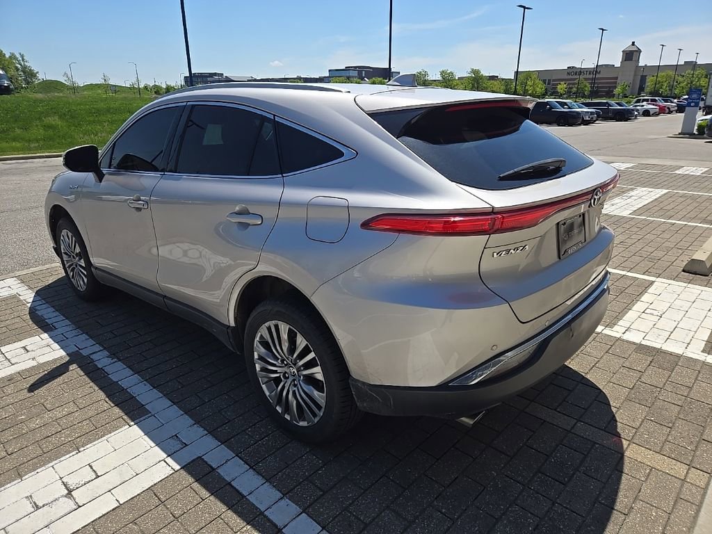 Used 2021 Toyota Venza Limited AWD/4WD image 7