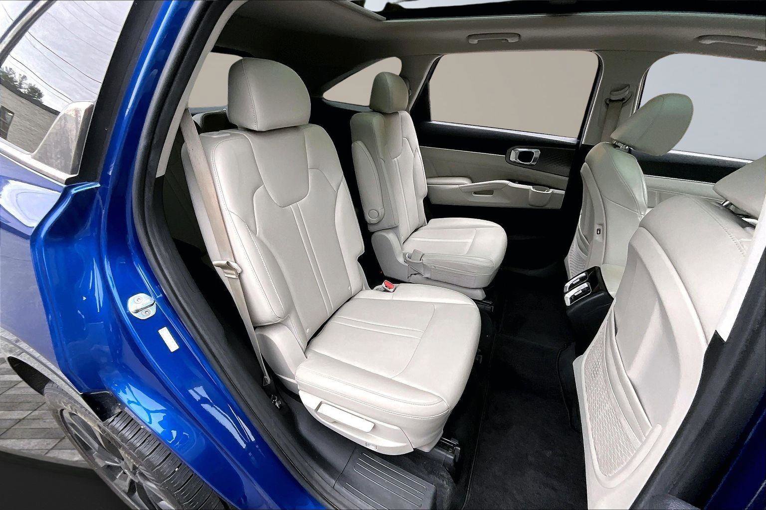 Used 2021 Kia Sorento SX image 28