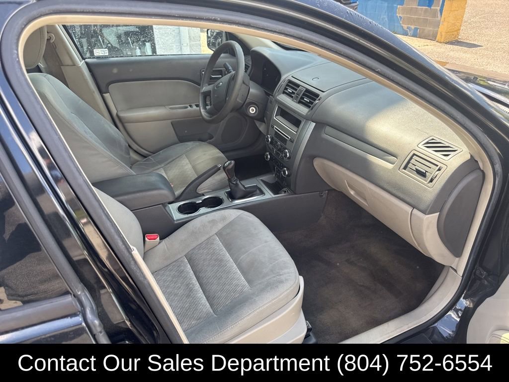 Used 2012 Ford Fusion S FWD image 12