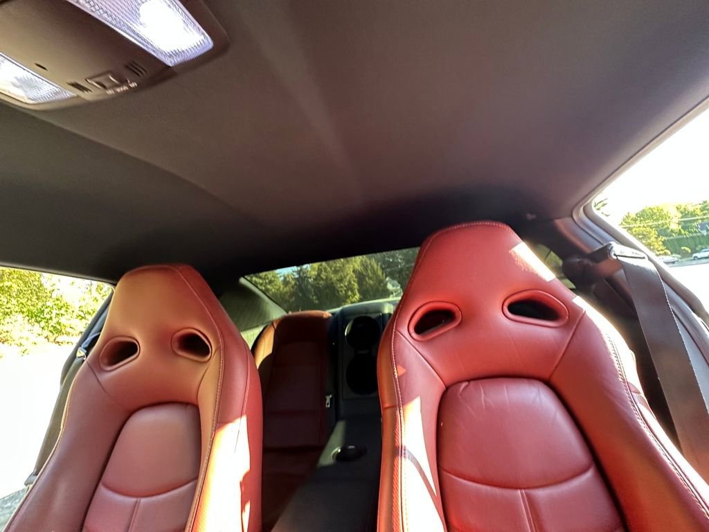 Used 2014 Nissan GT-R Premium w/ Premium Interior Package image 27