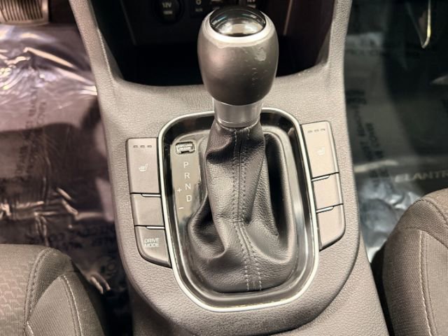 Used 2018 Hyundai Elantra GT w/ Style Package 02 FWD image 31
