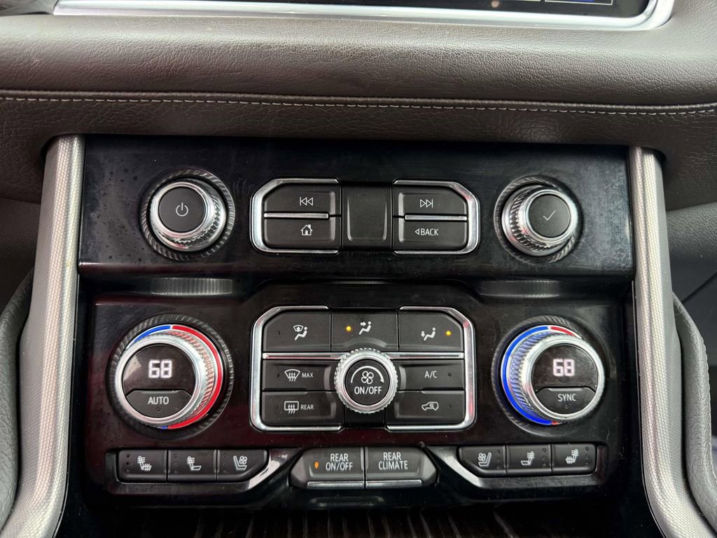 Used 2022 GMC Yukon Denali image 22
