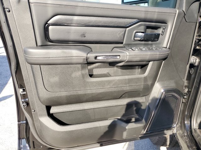 New 2024 RAM 2500 Limited AWD/4WD image 9