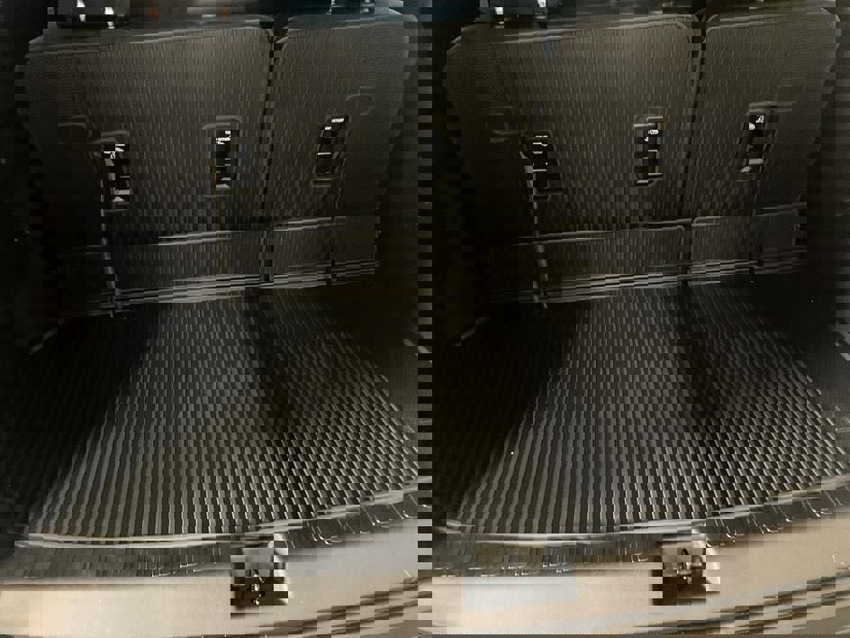 New 2026 Chevrolet Traverse LT w/ Midnight/Sport Edition image 16