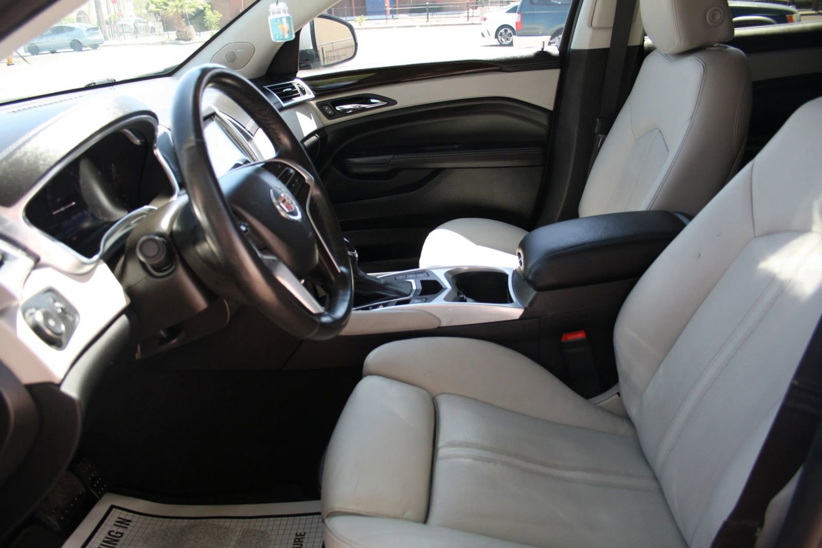Used 2013 Cadillac SRX Premium FWD image 20