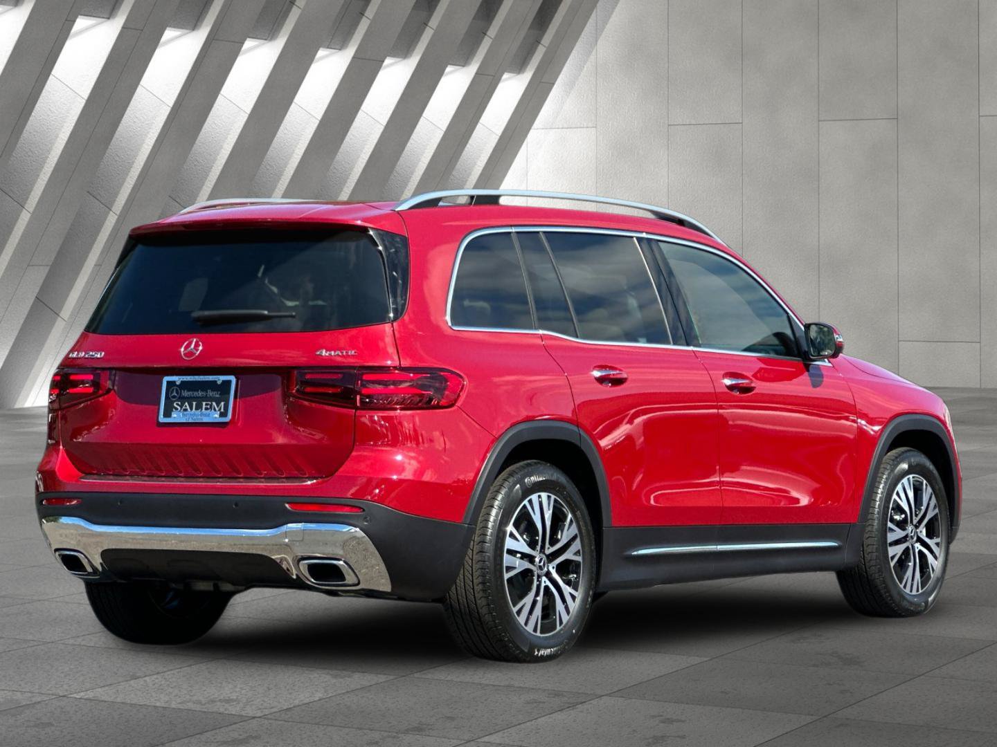 New 2026 Mercedes-Benz GLB 250 4MATIC image 4