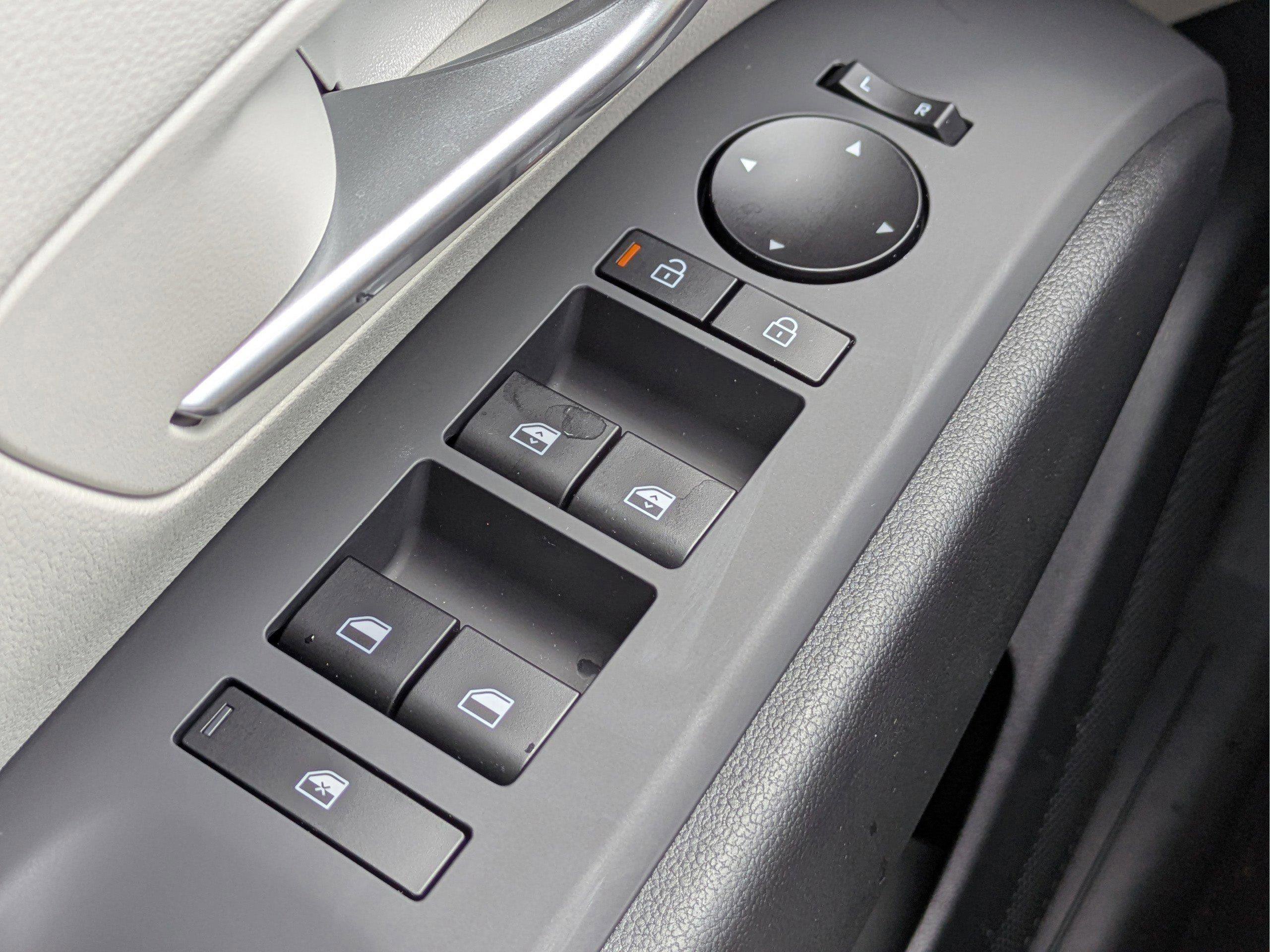 New 2026 Hyundai Tucson SEL FWD image 22