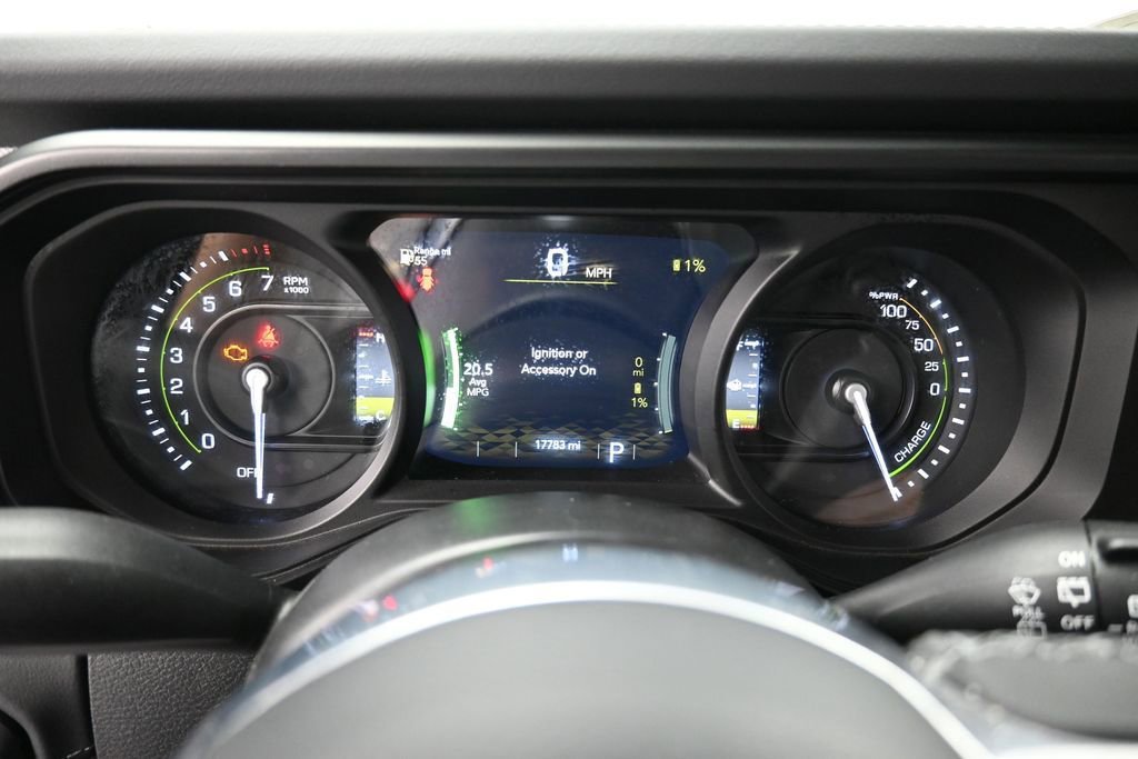 Used 2025 Jeep Wrangler Unlimited Sahara w/ Safety Group AWD/4WD image 35