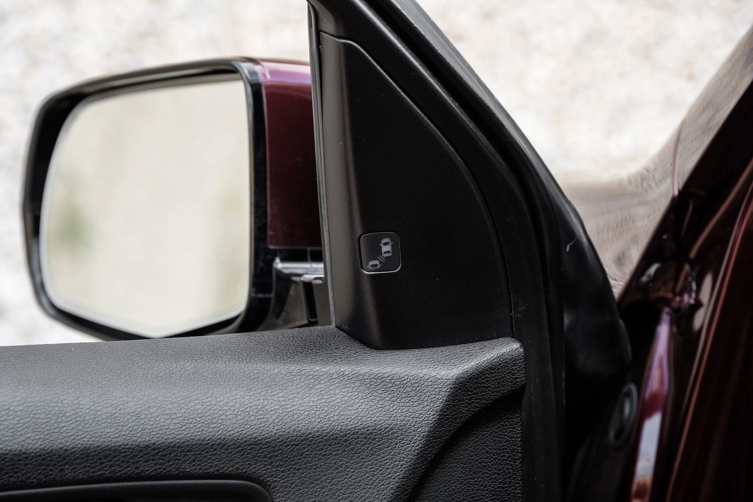 Used 2017 Acura MDX SH-AWD Sport Utility 4D image 39