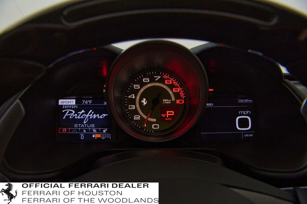 Used 2019 Ferrari Portofino image 12