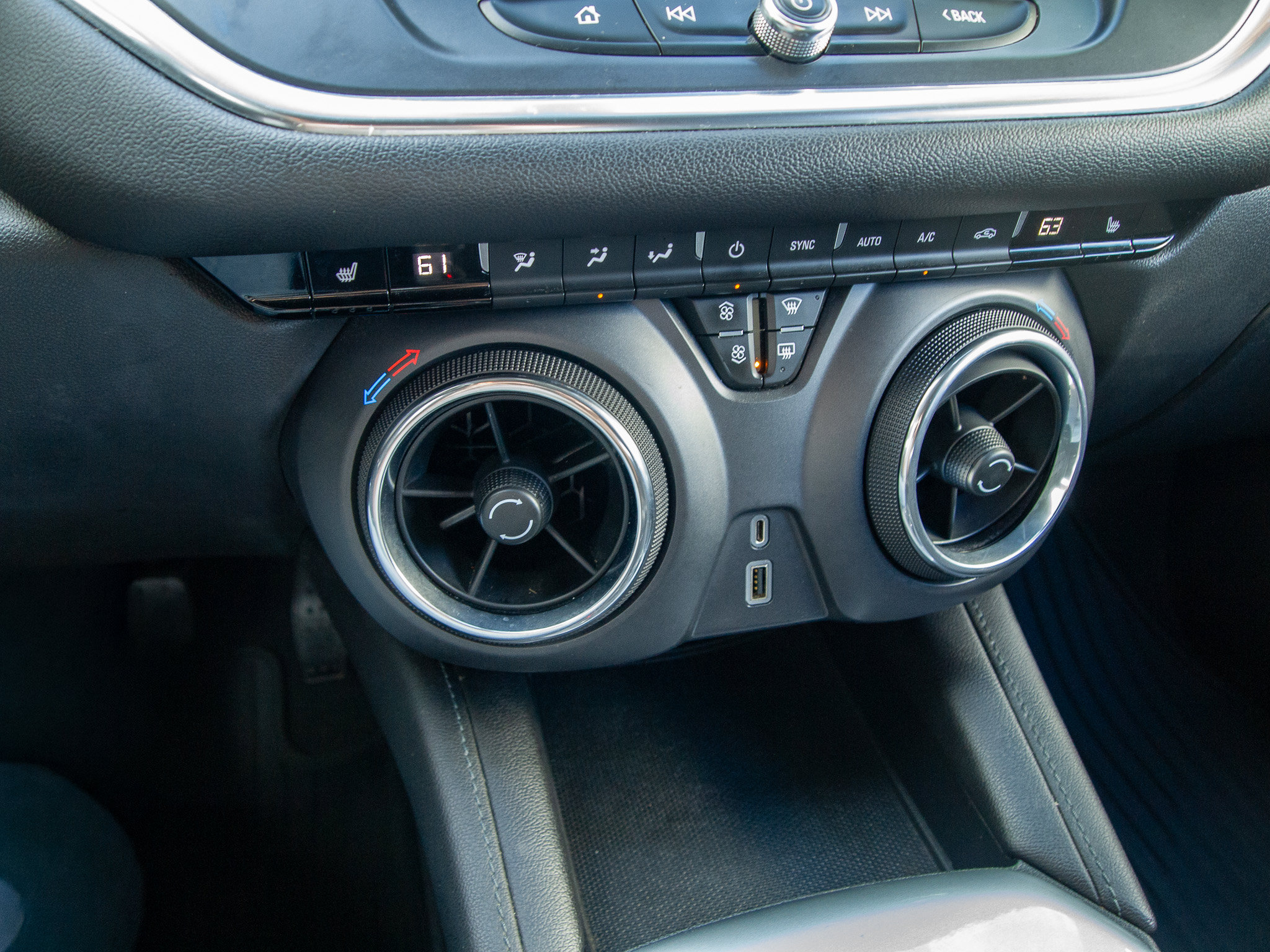 Used 2020 Chevrolet Blazer LT w/ Redline Edition FWD image 18