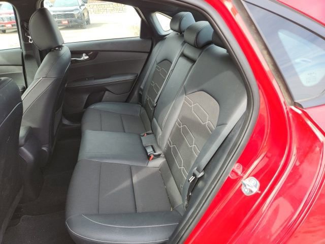 Used 2024 Kia Forte GT-Line w/ GT-Line Premium Package image 21