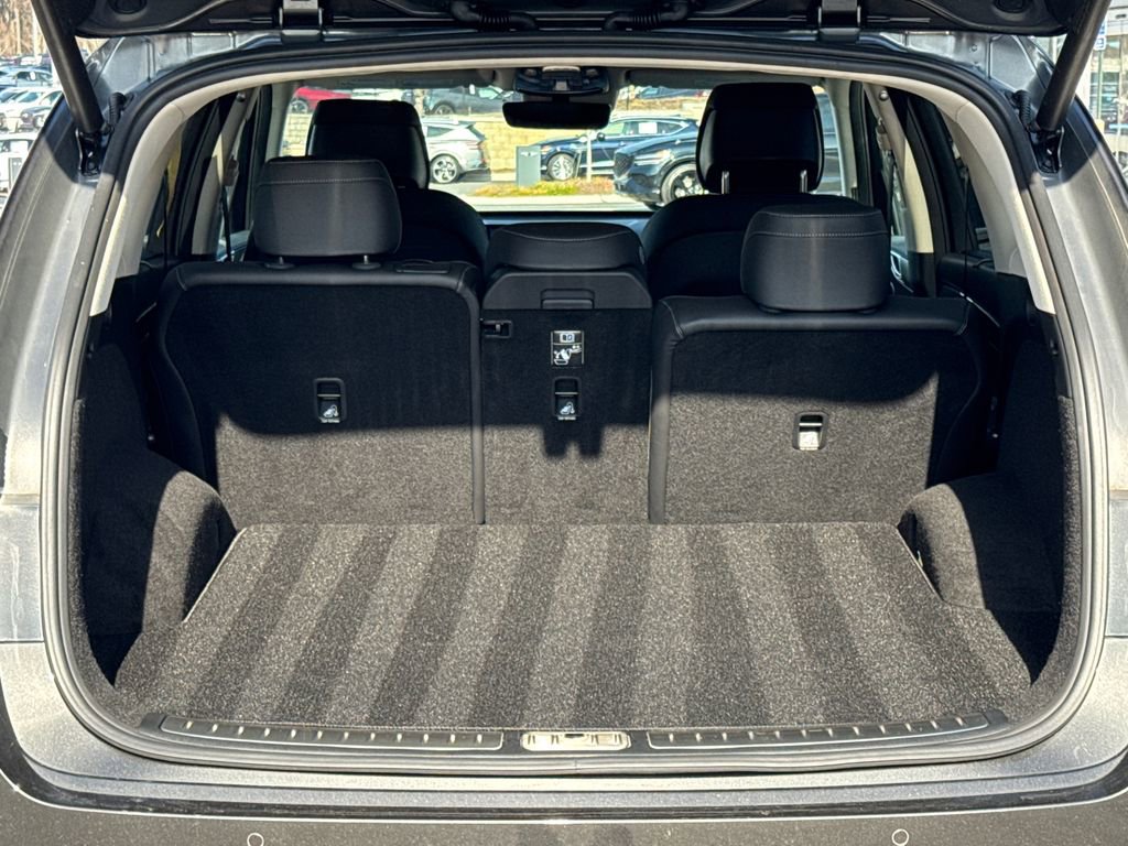 Used 2025 Genesis GV80 2.5T Select image 18