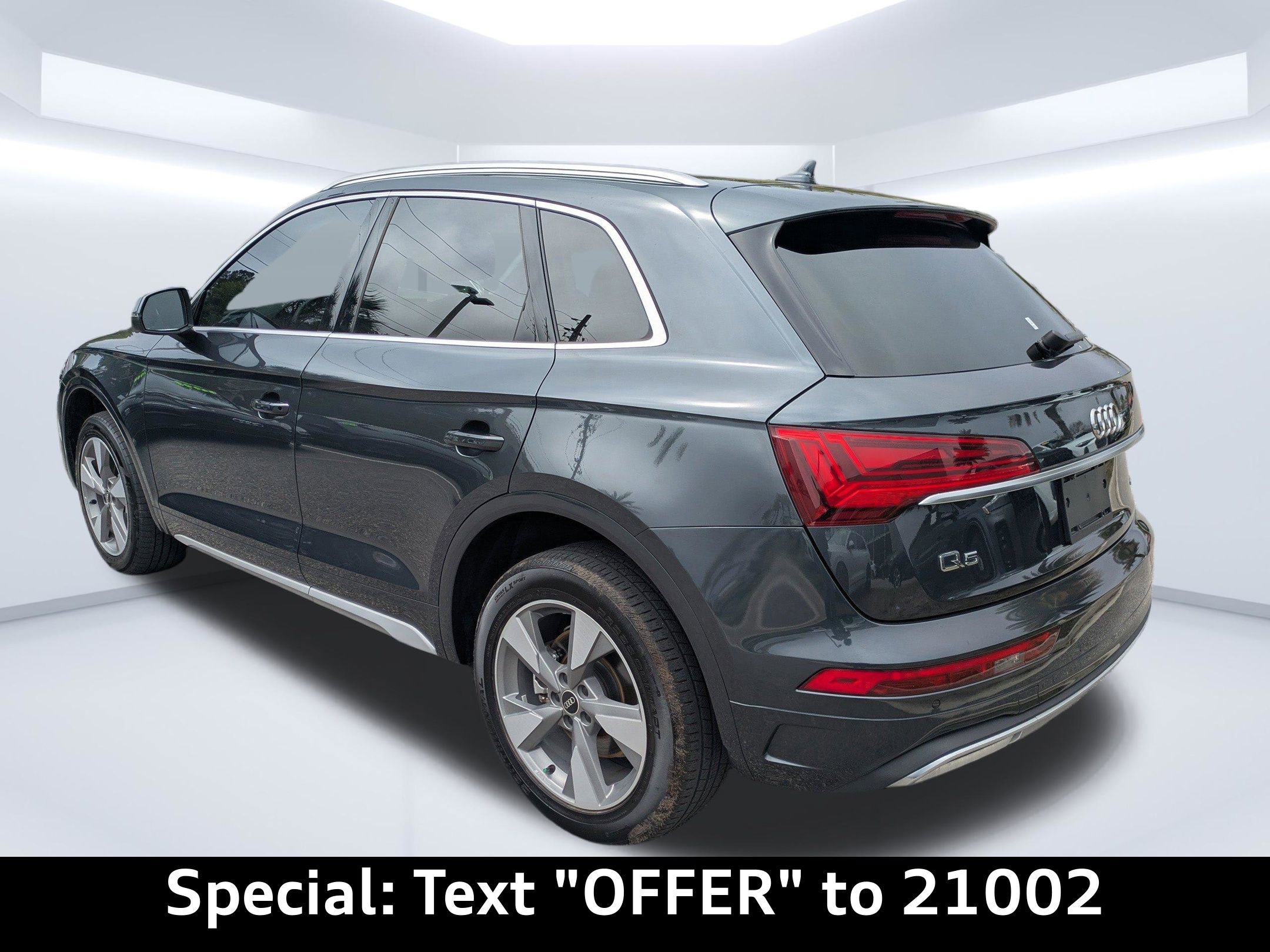 Certified 2023 Audi Q5 Premium w/ Convenience Package AWD/4WD image 5