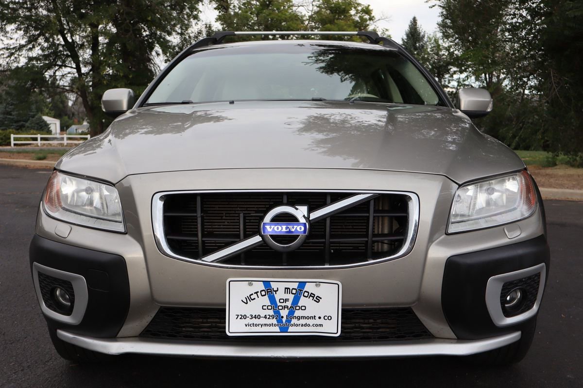 Used 2011 Volvo XC70 T6 image 13