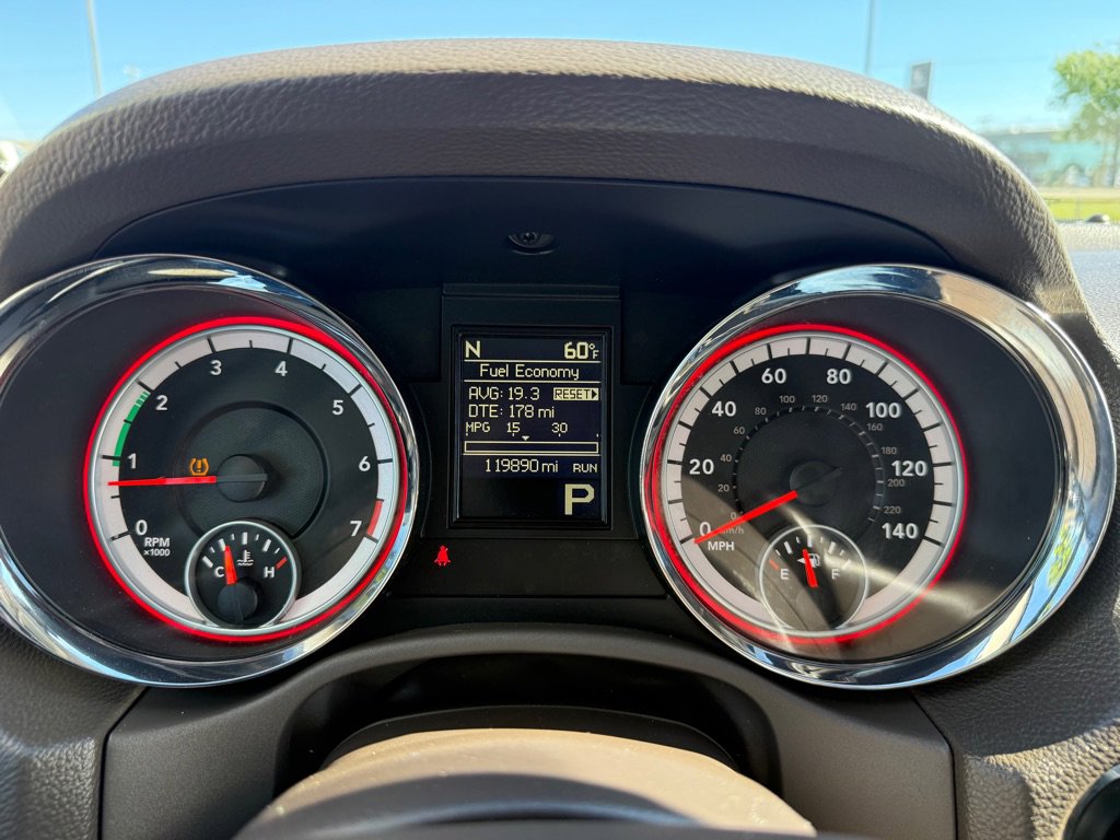 Used 2013 Dodge Durango SXT w/ Popular Equipment Group image 23