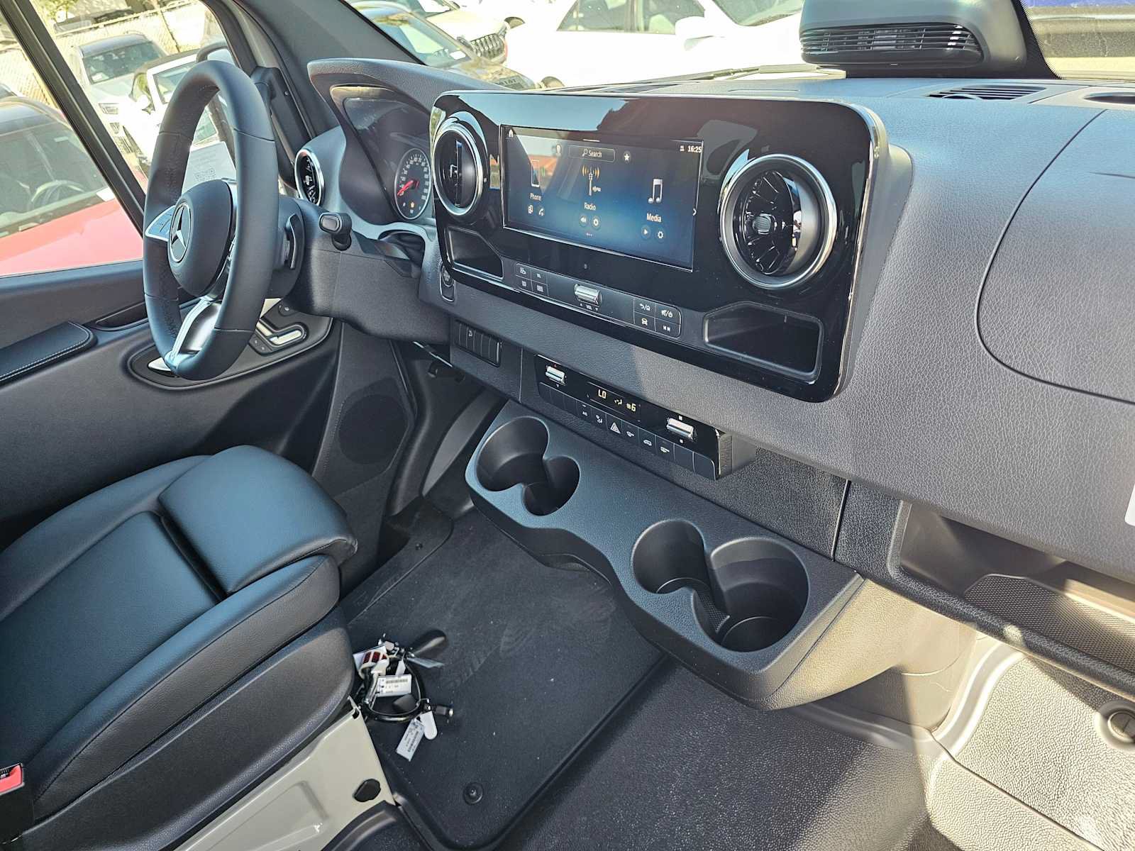 New 2026 Mercedes-Benz Sprinter 2500 image 11