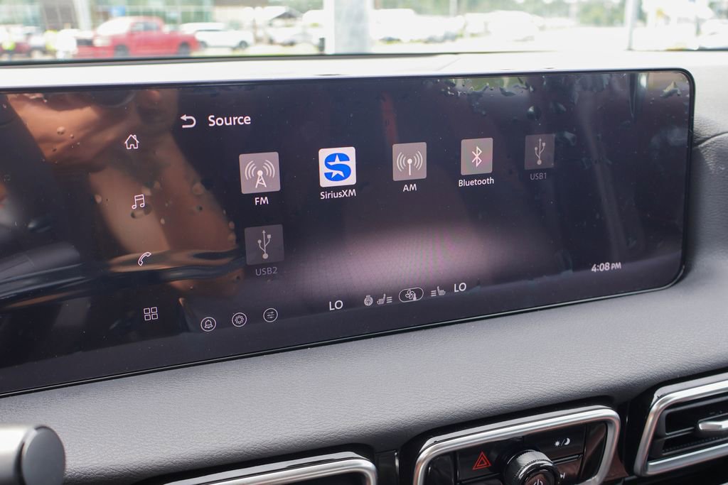 New 2026 Nissan Sentra SR FWD image 5