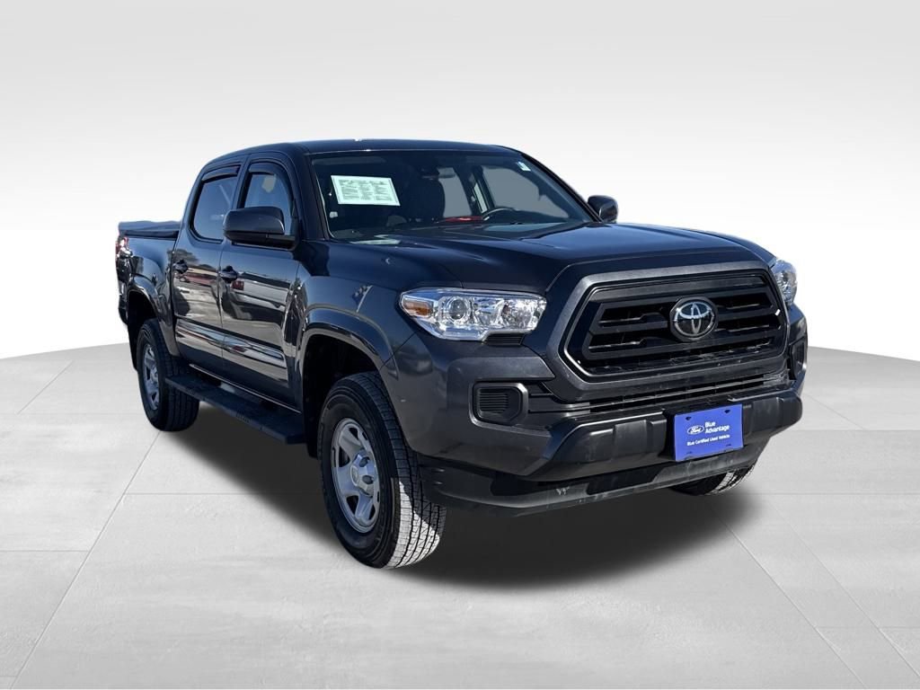 Used 2022 Toyota Tacoma SR image 4