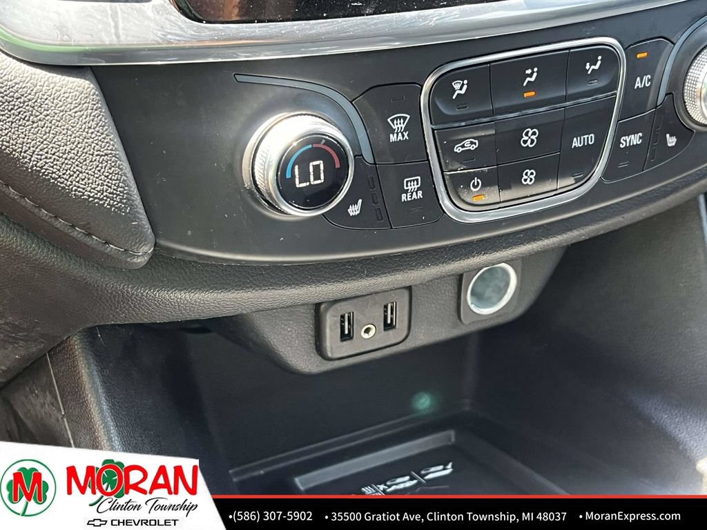 Certified 2023 Chevrolet Traverse LT FWD image 22