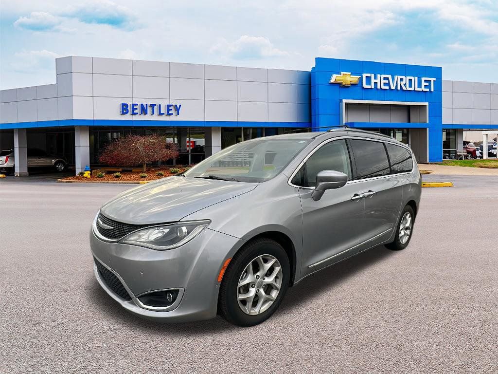 Used 2019 Dodge Grand Caravan GT image 1