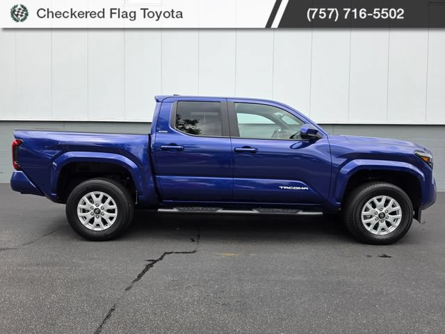 Used 2025 Toyota Tacoma SR5 AWD/4WD image 8