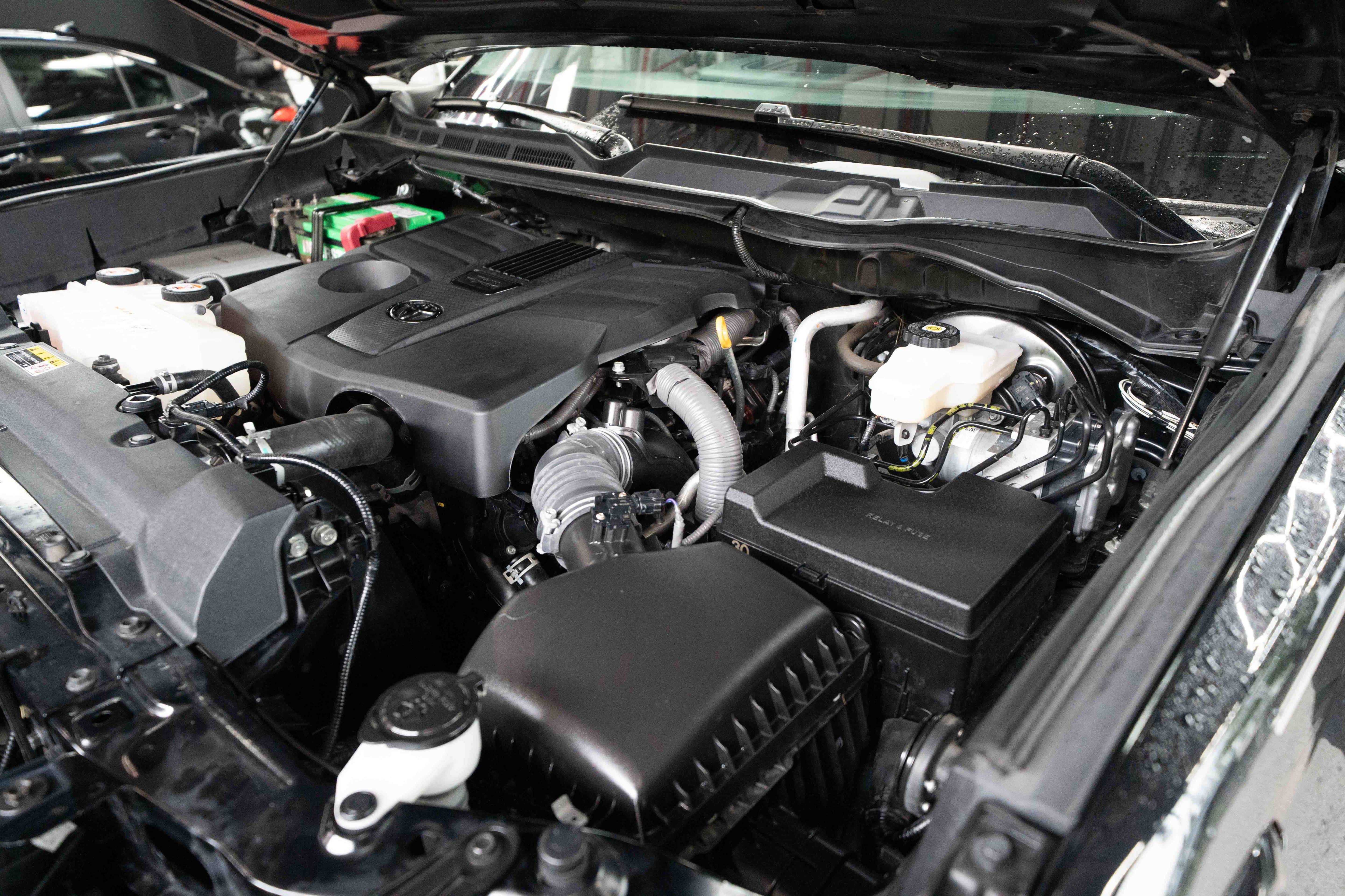 Used 2022 Toyota Tundra SR5 w/ Convenience Package RWD image 32