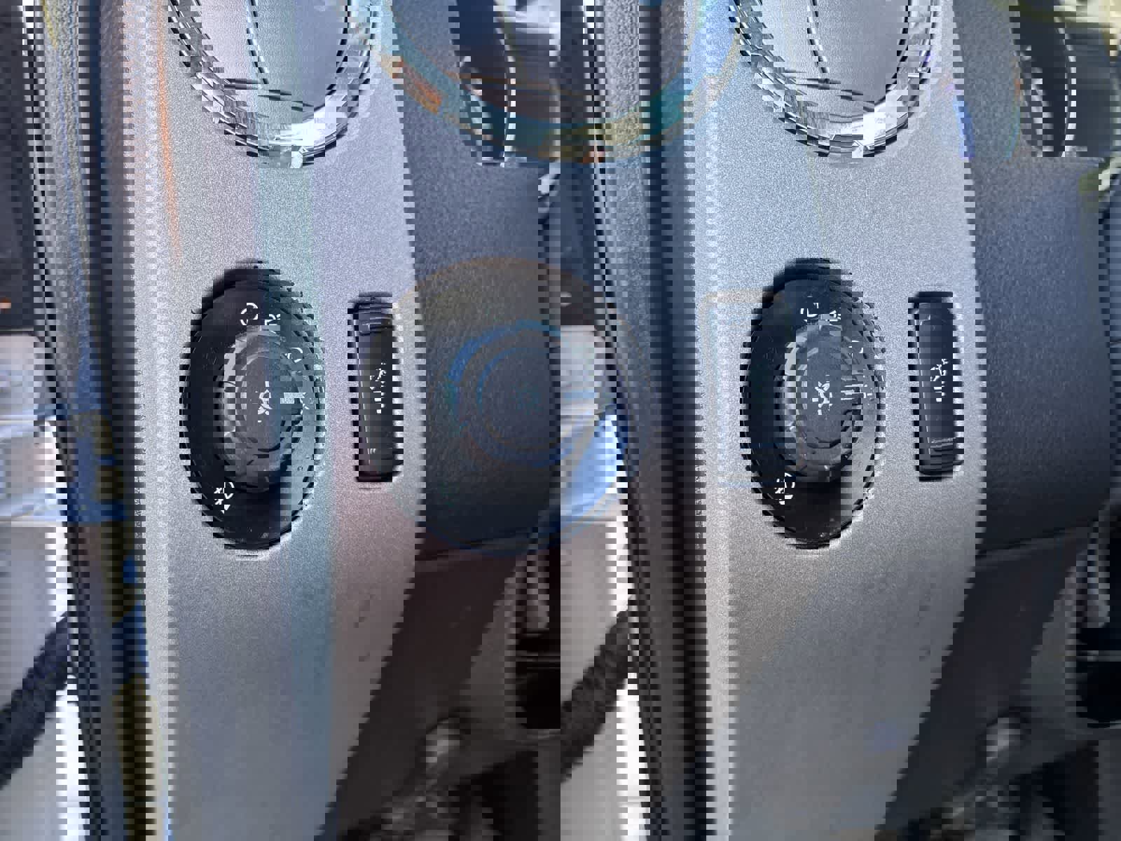 Used 2016 Ford F250 Lariat w/ Lariat Ultimate Package image 13