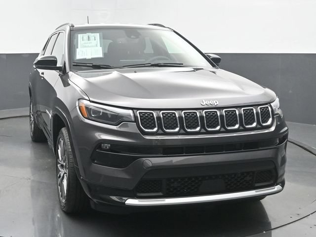 Used 2024 Jeep Compass Limited w/ Elite Group AWD/4WD image 8