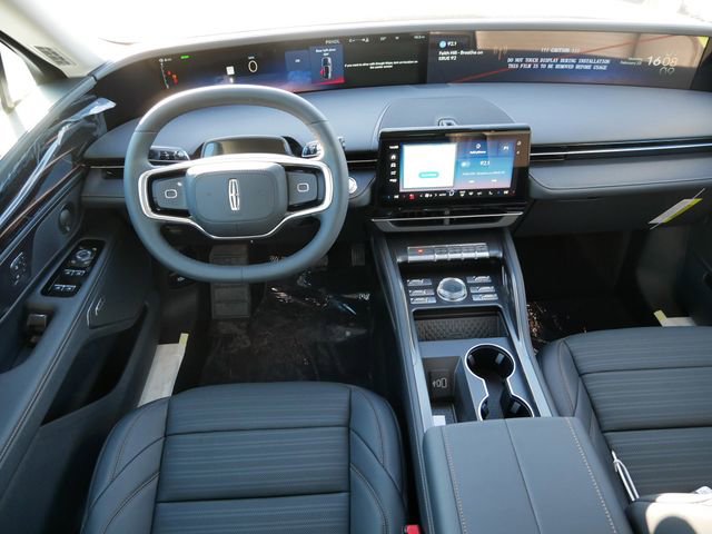 New 2026 Lincoln Nautilus Reserve image 13