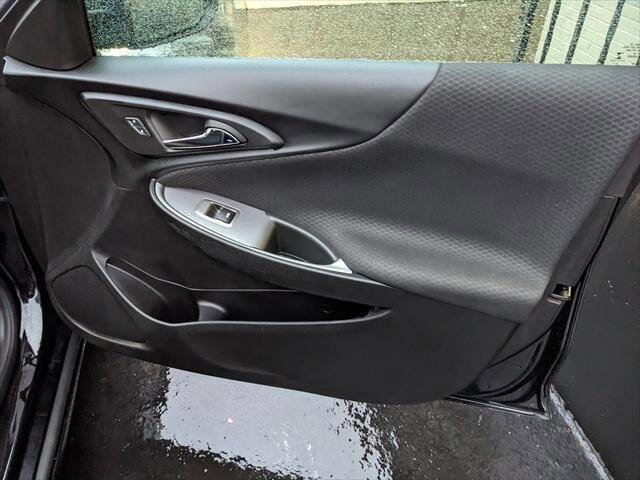Used 2024 Chevrolet Malibu LT image 20