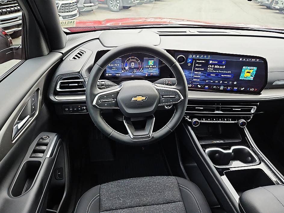 New 2027 Chevrolet Traverse LT AWD/4WD image 13