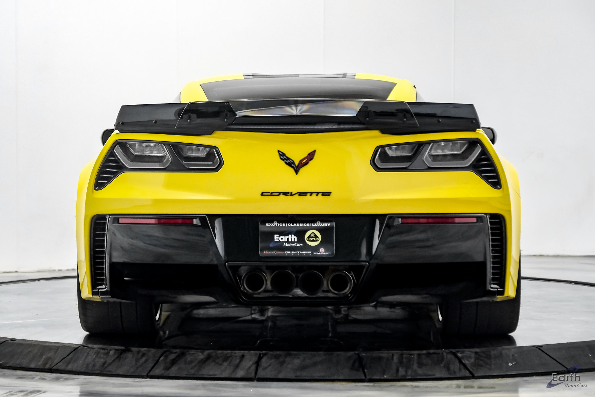 Used 2016 Chevrolet Corvette Z06 w/ C7.r Special Edition RWD image 15