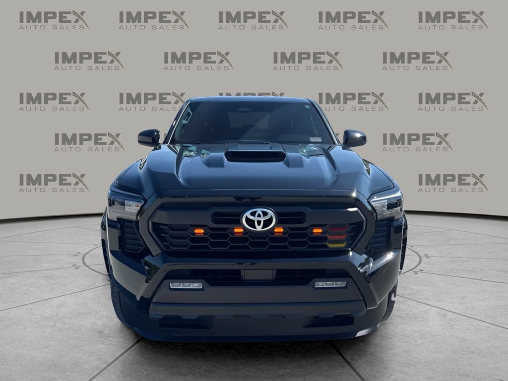 Used 2024 Toyota Tacoma TRD Sport AWD/4WD image 8