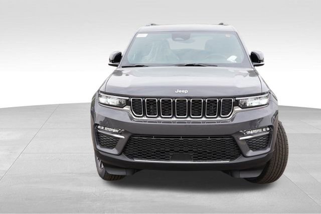 New 2025 Jeep Grand Cherokee Limited w/ Trailer Tow Package image 8