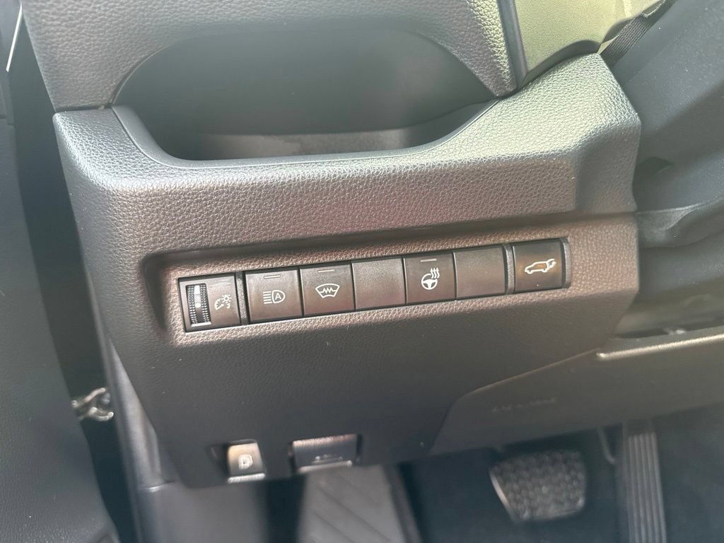 Used 2023 Toyota RAV4 SE w/ Weather & Moonroof Package AWD/4WD image 29