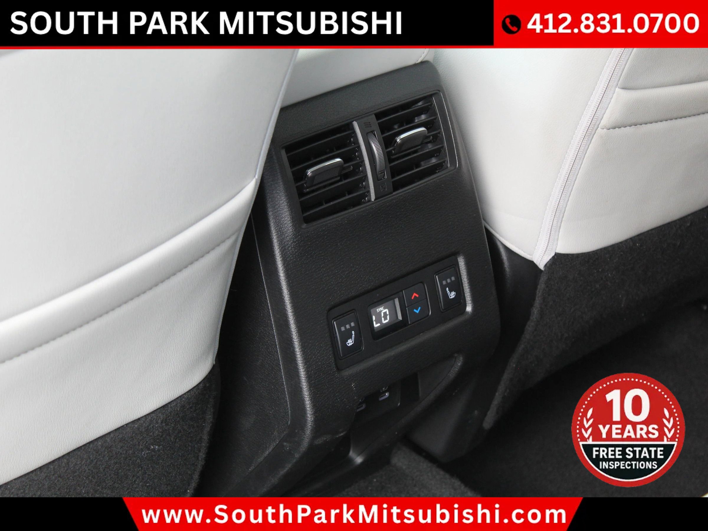 Used 2025 Mitsubishi Outlander SEL image 16