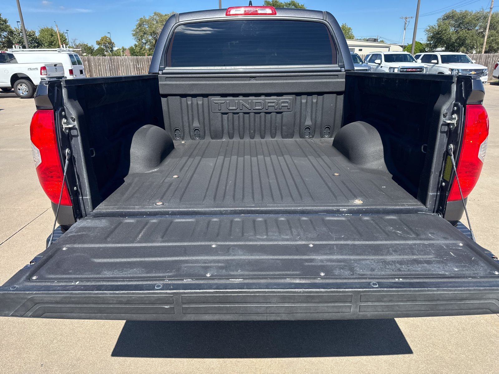 Used 2020 Toyota Tundra SR5 w/ TRD Sport Package AWD/4WD image 26