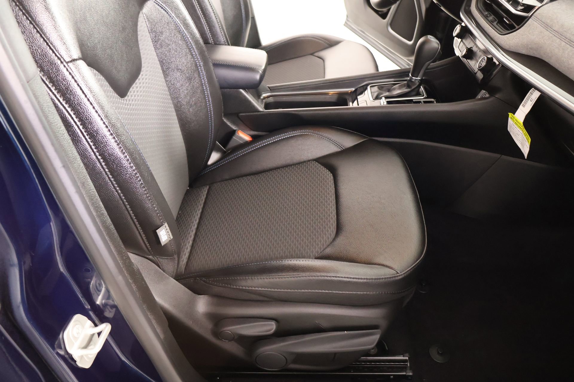 Used 2024 Jeep Compass Latitude image 13