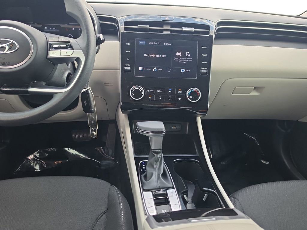 Certified 2023 Hyundai Tucson SE FWD image 11