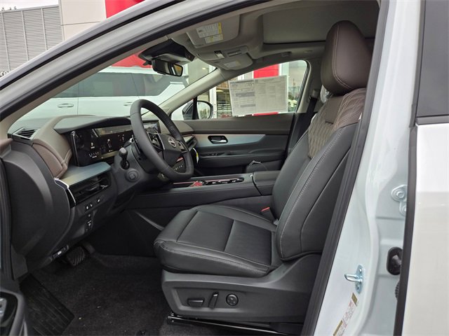 New 2026 Nissan Murano Platinum image 14